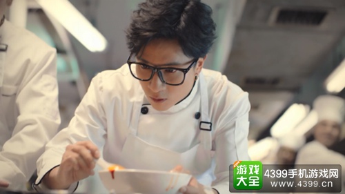 图2：薛之谦扮演厨师